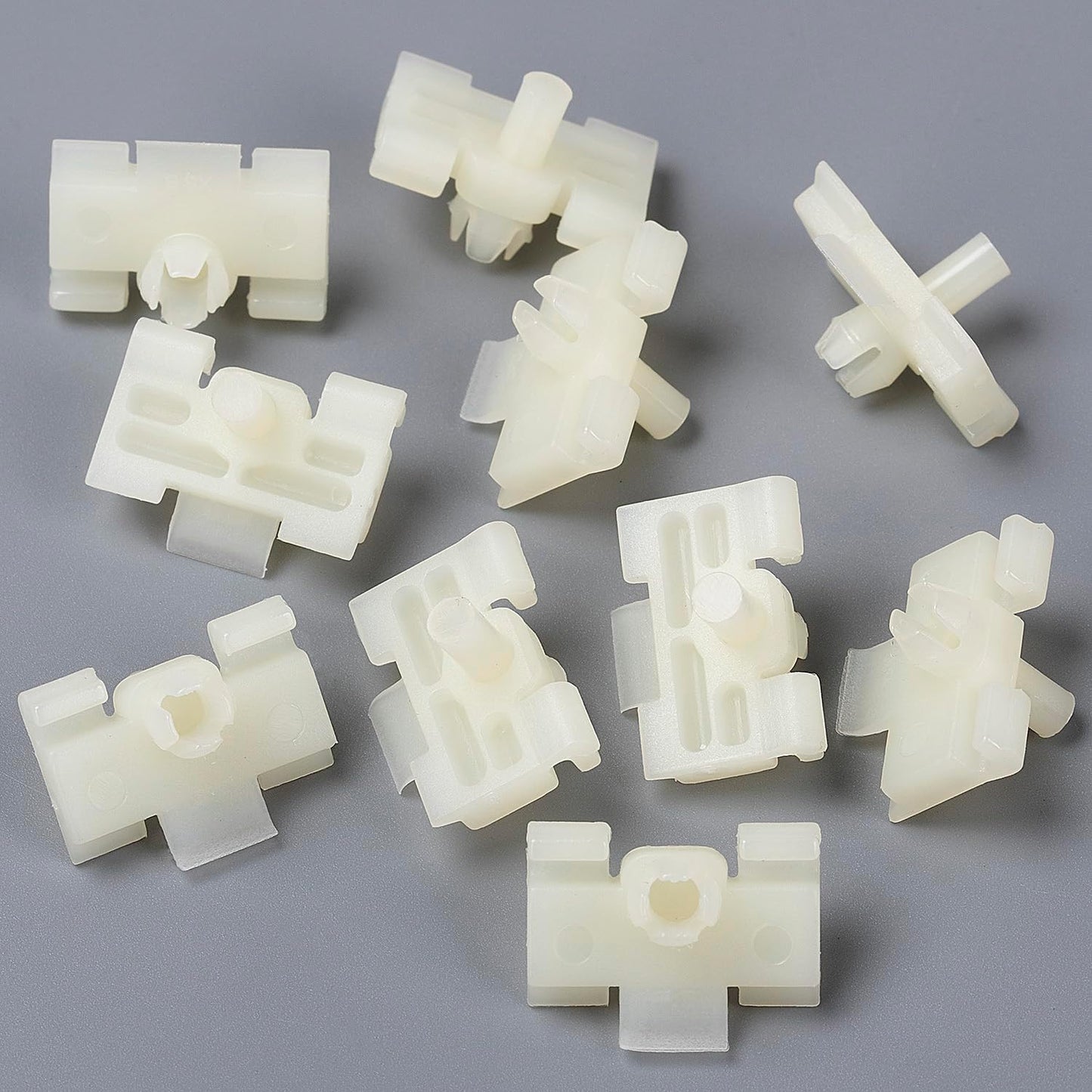 006-988-30-78 0069883078 Lower Ledge Moulding Clip Body Side Molding Clips for Mercedes Benz W124